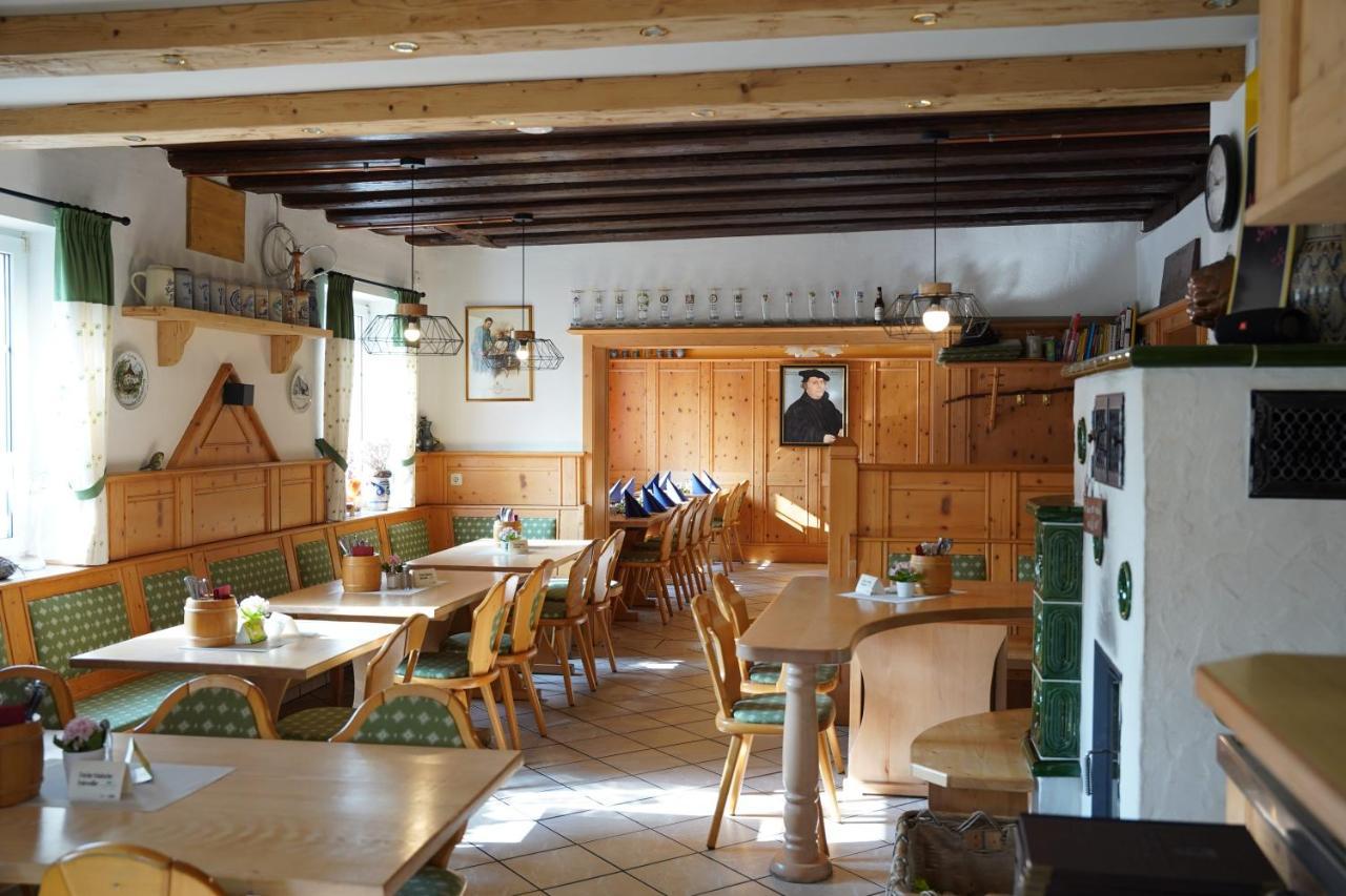 Hotel Gasthof Weisser Loewe Burgthann Luaran gambar
