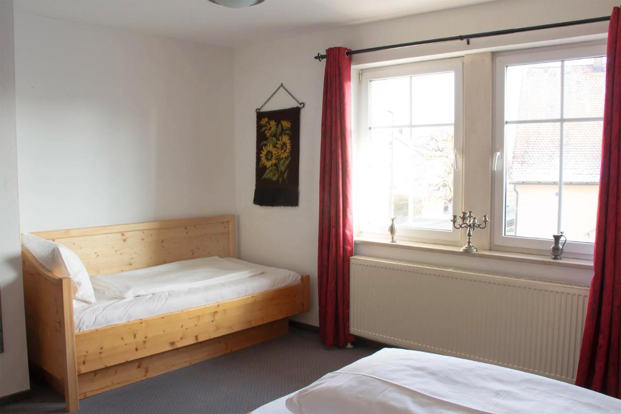 Hotel Gasthof Weisser Loewe Burgthann Luaran gambar